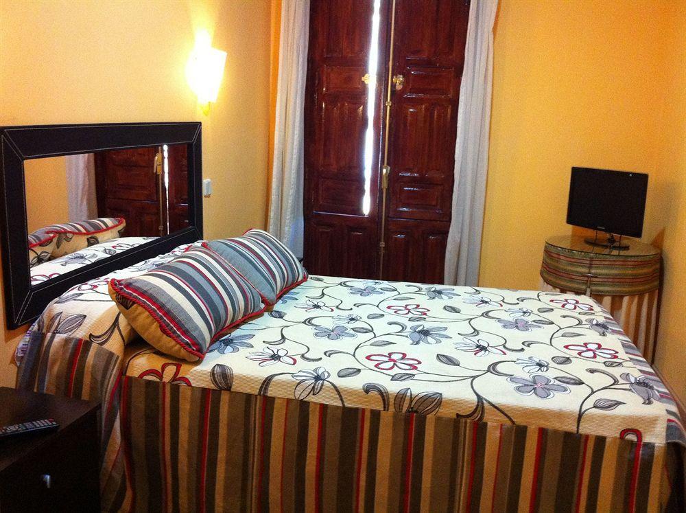 Hostal Nersan2 Μαδρίτη Εξωτερικό φωτογραφία