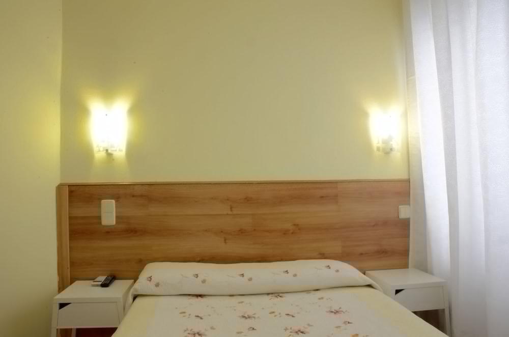 Hostal Nersan2 Μαδρίτη Εξωτερικό φωτογραφία