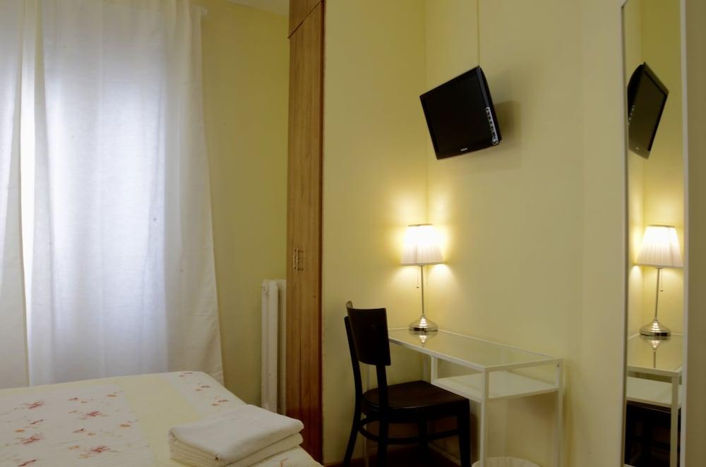 Hostal Nersan2 Μαδρίτη Εξωτερικό φωτογραφία