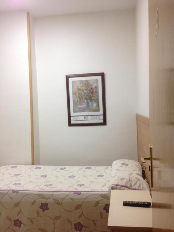 Hostal Nersan2 Μαδρίτη Εξωτερικό φωτογραφία